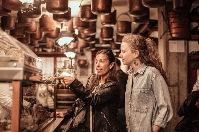 Venice Private Food Walking Tour With Locals: 6 or 10 Tastings - Personalized and Sustainable Experience