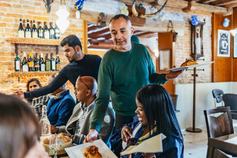 Venice: Rialto Market Food and Wine Lunchtime Tour - Practical Details and Tips