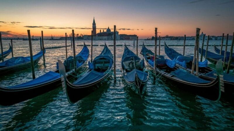 Venice: Shared Gondola Ride at Sunset - Practical Tips for Making the Most of It