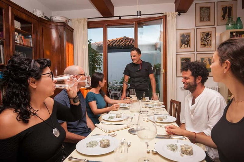 Venice: Social Gourmet Dinner Experience - Practical Details and Logistics