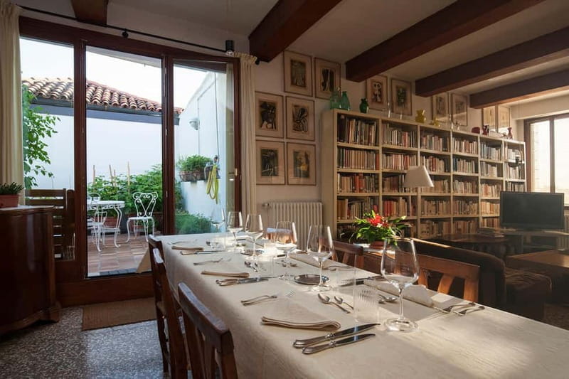 Venice: Social Gourmet Dinner Experience - Price and Value