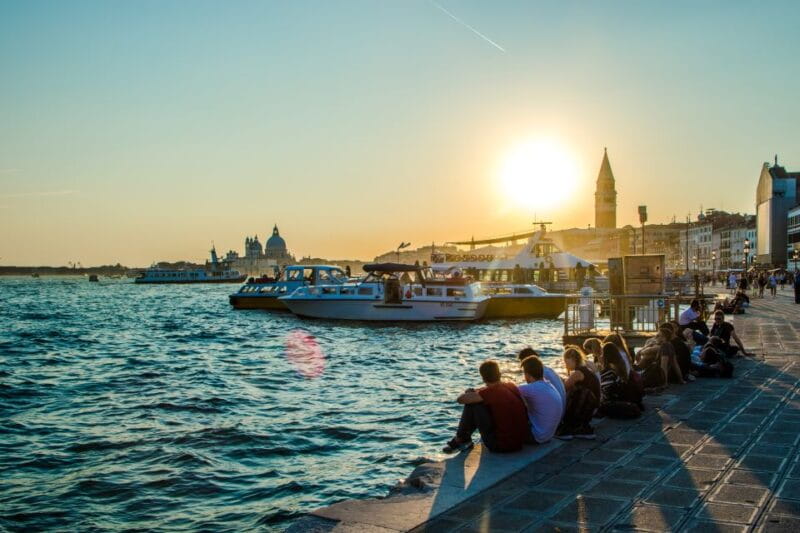 Venice: Sunset Cruise by Typical Venetian Boat - The Guides and Their Role