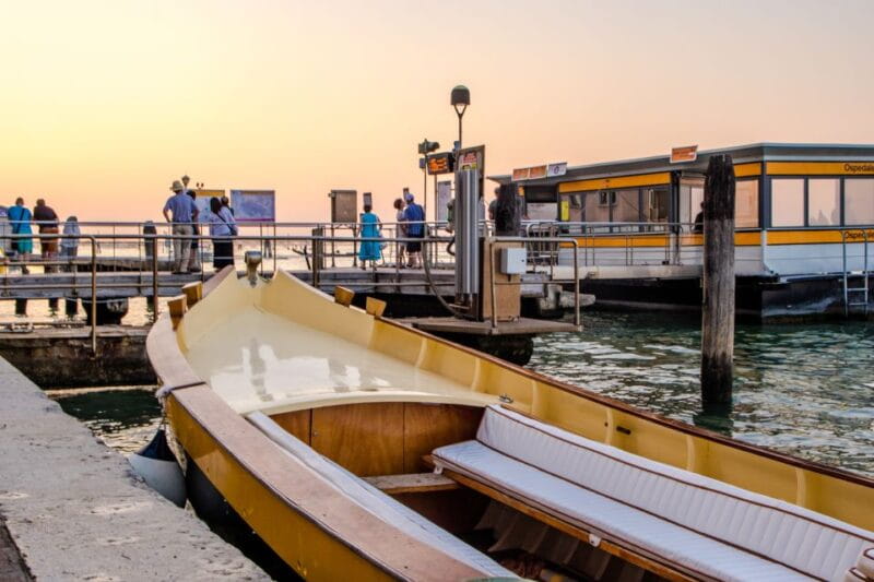 Venice: Sunset Cruise by Typical Venetian Boat - Logistics and Practical Tips
