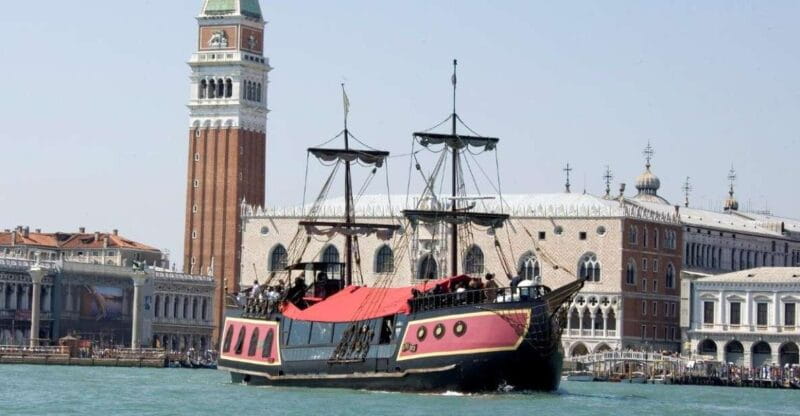 Venice: Venetian Lagoon Tour and Galleon Dinner - Navigating the Islands and Venice’s Nightscape