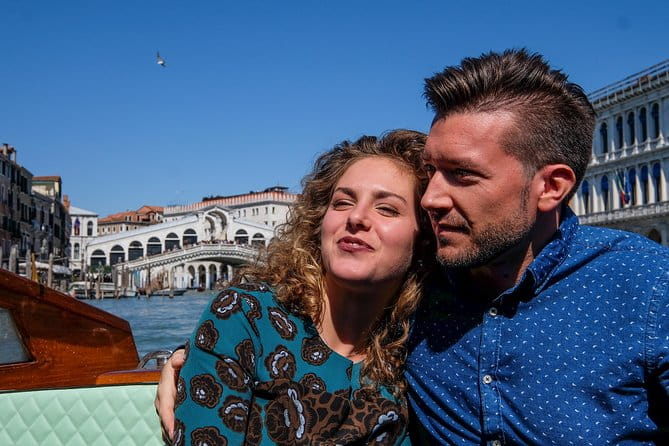 Venice Visitor 90min 40 pictures Photo Session in Venice - Key Points
