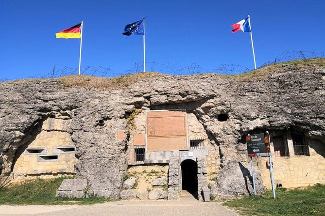 Verdun 1916 and AEF Meuse Argonne offensive 1918 - Private tour (2,7 pax) - The Montfaucon American Monument: Honoring the US Forces