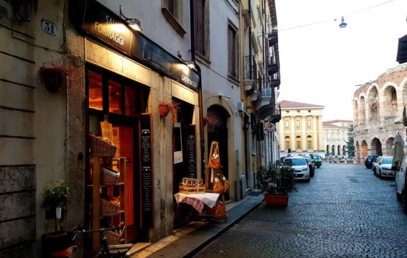 Verona: Blindfolded Wine Tasting - FAQs