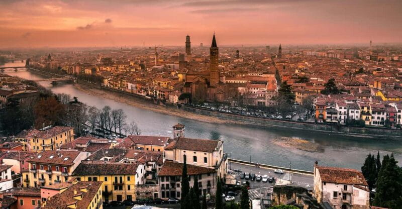Verona: Interactive map for a self-guided tour. - Who Will Love This Verona Map?