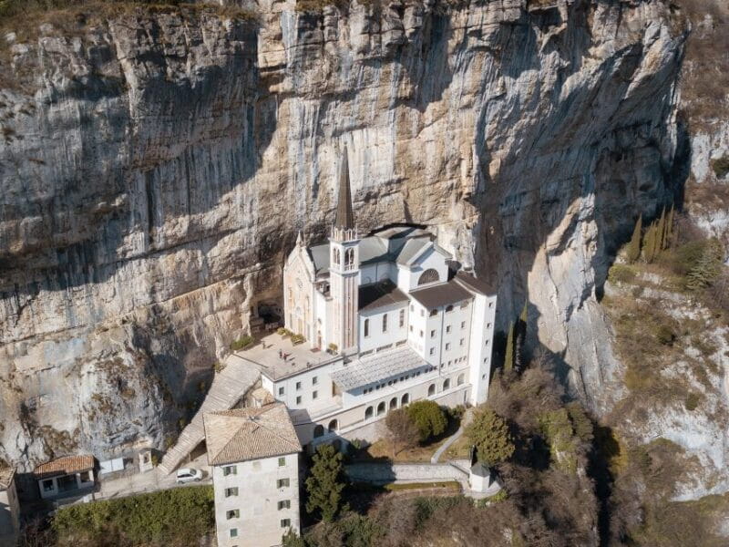 Verona: Madonna della Corona Sanctuary Walking Tour - Key points / Takeaways