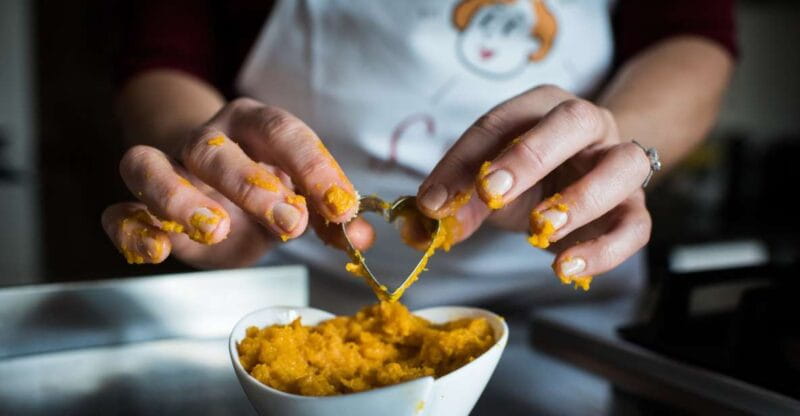 Verona: Market and Cooking Class at a Local's Home - Savoring the Food and Wine