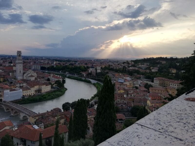 Verona: Night Walking Tour - Key points / Takeaways