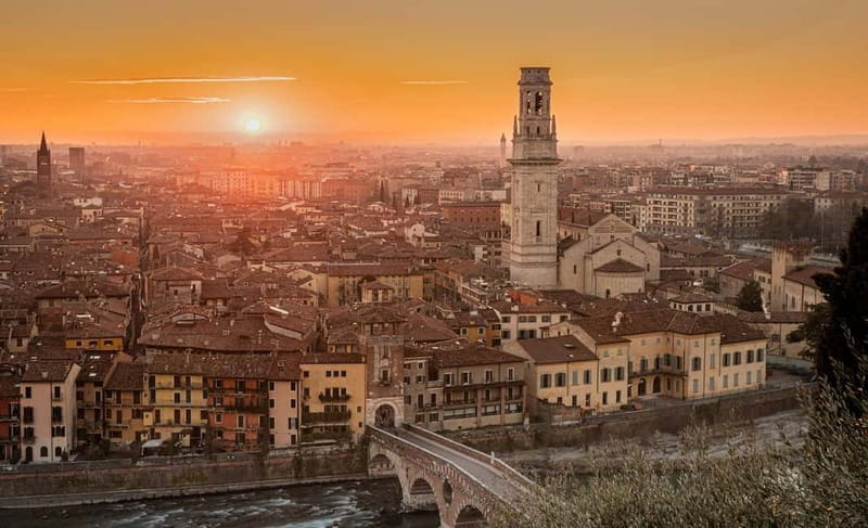 Verona Private Walking Tour: Romance, History & Hidden Gems - Unearthing the Romantic Myth and Real Stories