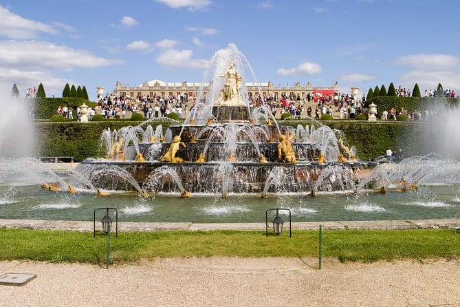 Versailles Castle Private Guided Day Tour from Paris (van &guide) - A Detailed Look at the Versailles Private Tour