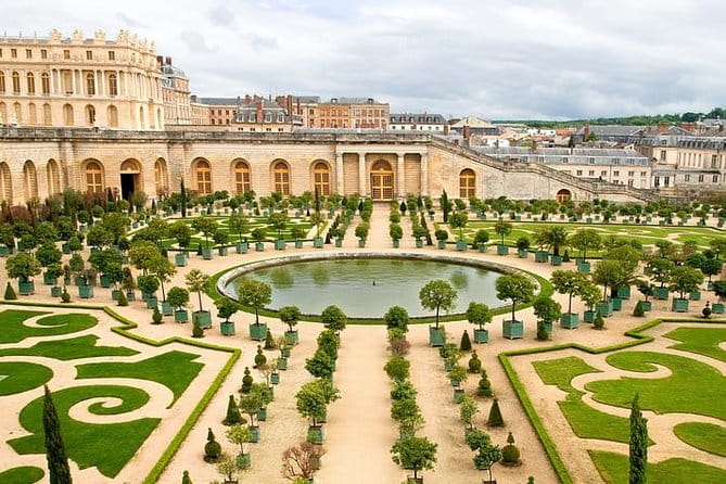 Versailles Palace Best of Estate Private Day Tour with Lunch & Queen's Hamlet - Introduction