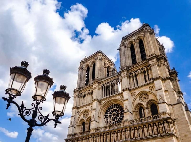 Versailles Palace : Day Trip & Paris Hop-On Hop-Off - FAQ