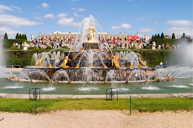 Versailles Palace, Gardens & Estate Priority Entrance Audio Tour - Key points / Takeaways