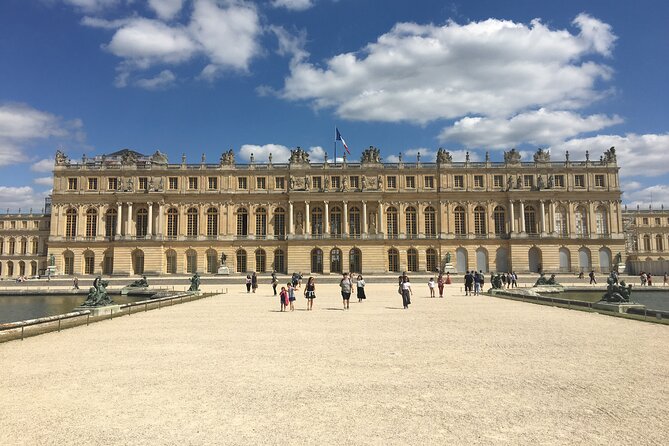 Versailles Palace Half Day Private & Tailored Guided Tour - Accessibility Information
