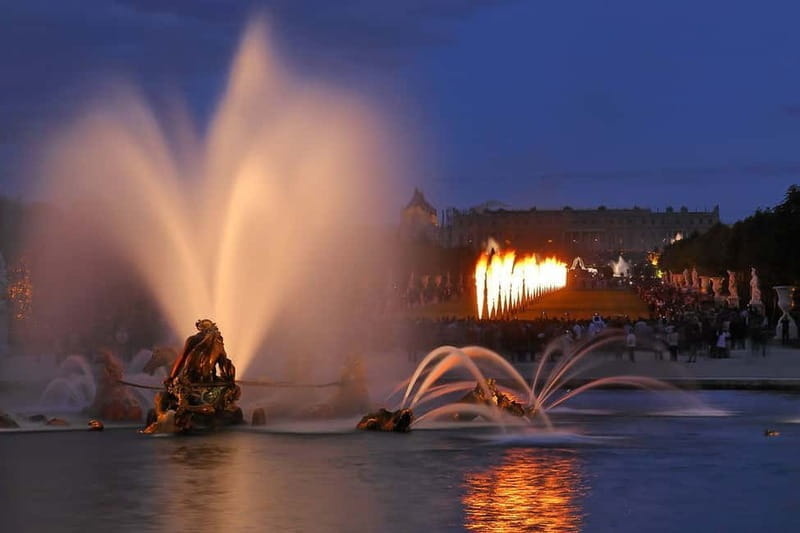Versailles: Palace of Versailles Night Fountain Show - Who Will Love This Experience?