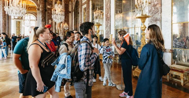 Versailles: Palace of Versailles Skip-the-Line Guided Tour - Who the Guides Are and Why They Matter