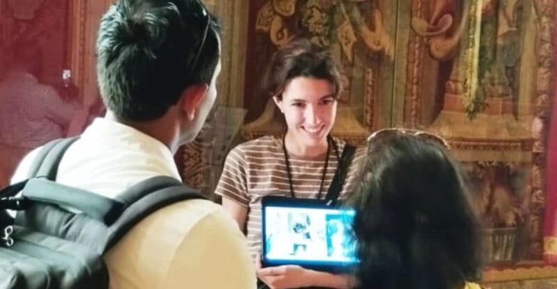 Versailles Palace: Private & VIP Guided Tour - Entering Versailles: The Private Experience