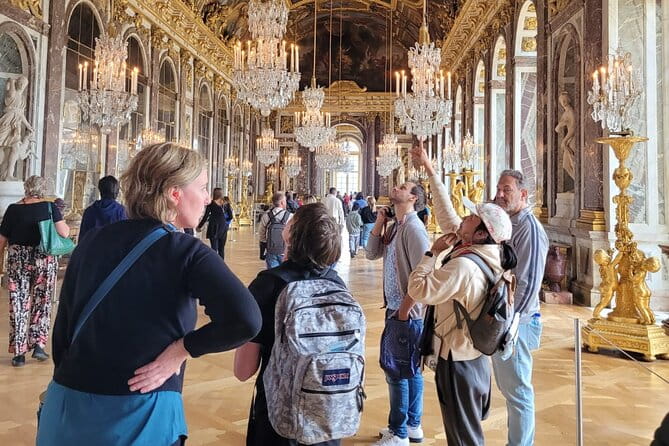 Versailles Palace Skip the Line Guided Tour with Gardens Access - Detailed Breakdown of the Experience