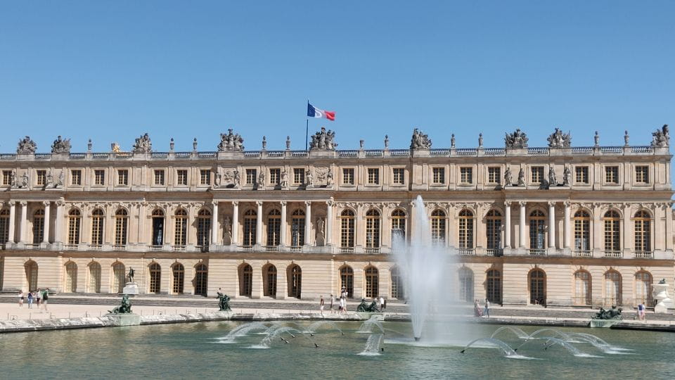 Versailles: Private Guided Tour of the Palace - Accessibility and Restrictions