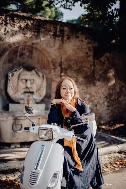 Vespa Scooter Tour "Rome as a Local" - Entering the Heart of Ancient Rome: The Colosseum