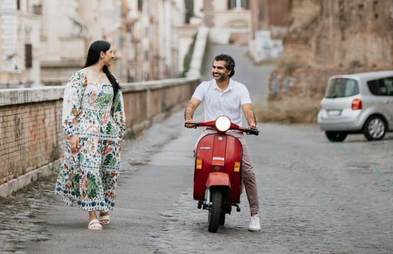 Vespa Tour with Professional Photography in Rome - Starting Point in Rome: Easy Meeting with a Classic View