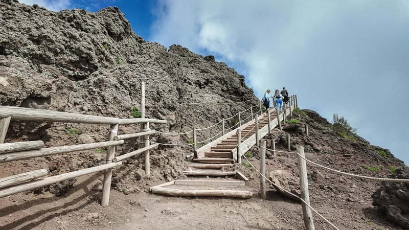 Vesuvius Volcano Experience: from Naples, Pompeii and Rome - FAQ