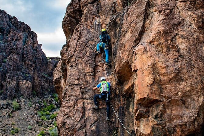 Via Ferrata in Gran Canaria. Vertical adventure park. Small groups - Key Points
