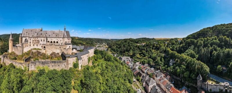 Vianden: Captivating Guided Walking Tour - Walking through Vianden: A detailed look at what to expect