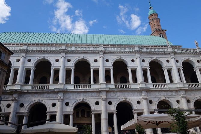 Vicenza City Sightseeing Walking Tour of Must-See Sites With a Local Guide - Key Points / Takeaways