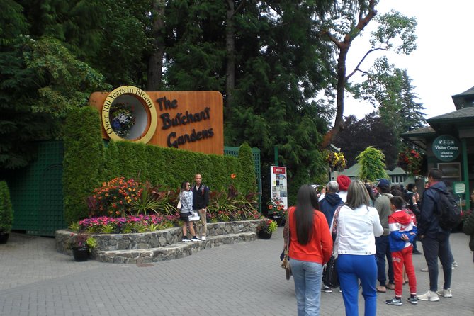 Victoria and Butchart Gardens Private Tour for Two - Visiting Butchart Gardens