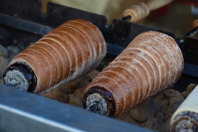 Vienna Christmas Market Food and Drink Tour - Key points / Takeaways