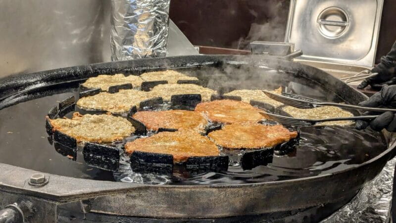 Vienna: Christmas Market Food and Drinks Tour - Key Points / Takeaways