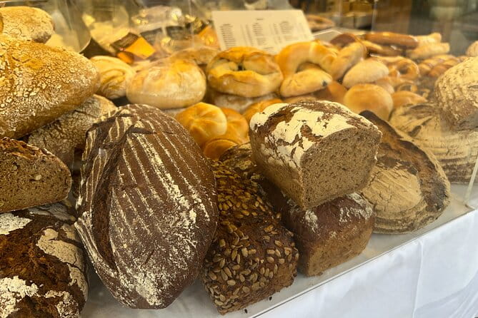 Vienna Culinary Experience: Private Guided Food Tour - Dining in Neuer Markt and the Wiener Schnitzel