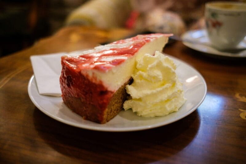 Vienna: Dessert Tour with Pastries, Cakes & Hidden Cafes - Seasonality and Flexibility