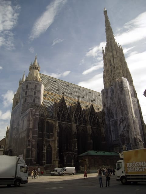 Vienna Full Day Tour from Prague - Transportation and Group Size