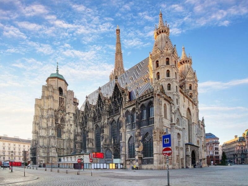 Vienna: Guided city tour through the highlights of Vienna's city center - Who Should Consider This Tour?