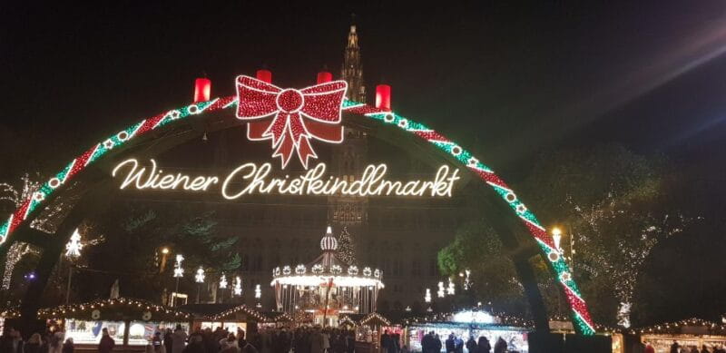 Vienna: Private Christmas Markets Tour with Drink & Snack - Who It’s Perfect For