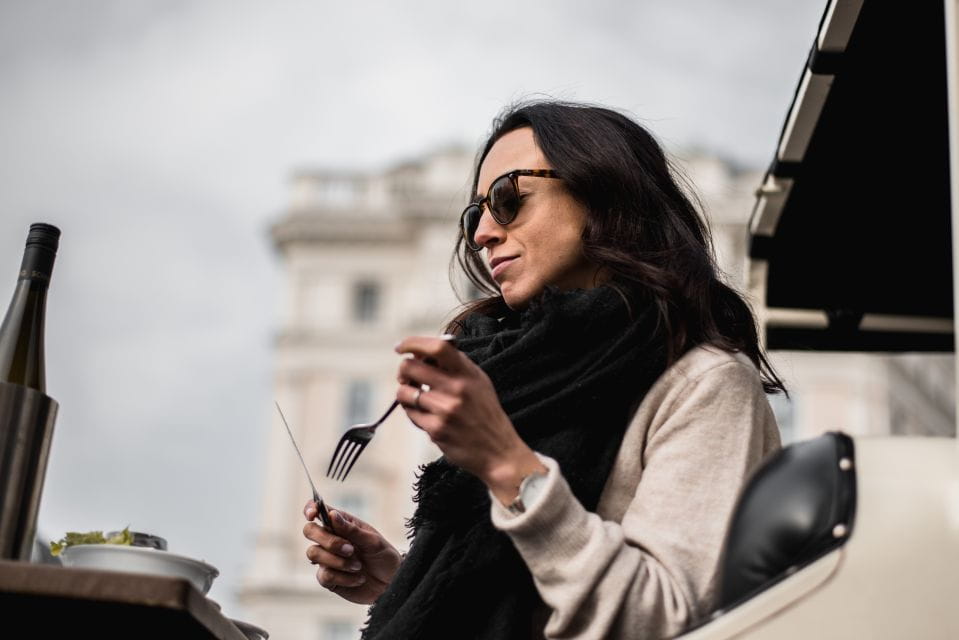 Vienna: Private Electro Odltimer Tour With Vegan Schnitzel - Key Points