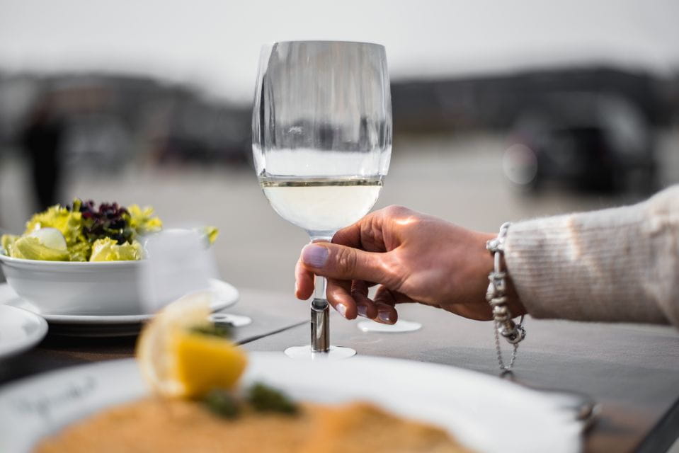 Vienna: Private Electro Odltimer Tour With Vegan Schnitzel - Booking and Reservation Details