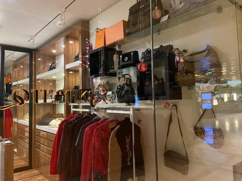 Vienna Private Shopping: Vintage treasures & Champagne - Logistics, Timing, and Practicalities