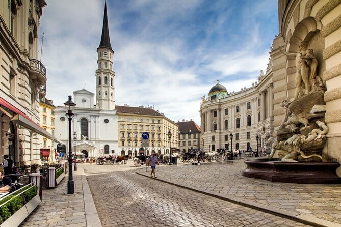 Vienna Scavenger Hunt and Highlights Self-Guided Tour - Who Will Love This Tour?