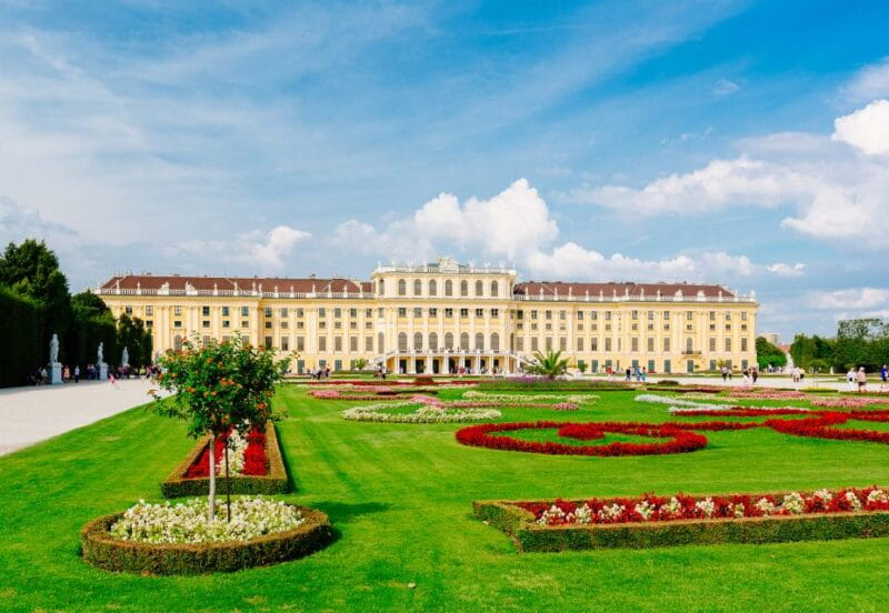 Vienna: Schönbrunn Palace & Garden Skip-the-Line Guided Tour - Key Points / Takeaways