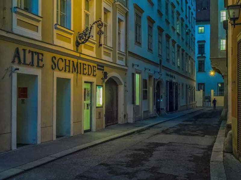 Vienna: Secret alleys and hidden treasures - Price and Value