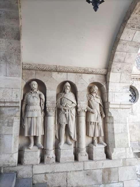 Vienna to Bratislava & Budapest Private Minivan Tour - The Return Journey: Comfort and Convenience