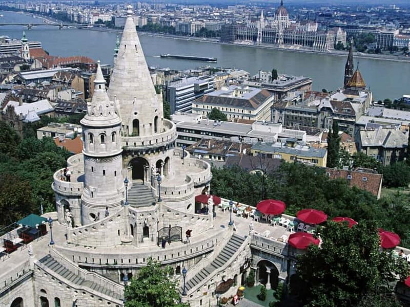 Vienna to Bratislava & Budapest Private Minivan Tour - Who Should Consider This Tour?