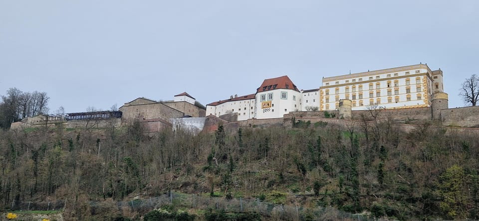 Vienna to Passau Ultimate 7-day Bike Rental Package - Package Inclusions