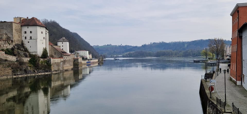 Vienna to Passau Ultimate 7-day Bike Rental Package - Route and Attractions